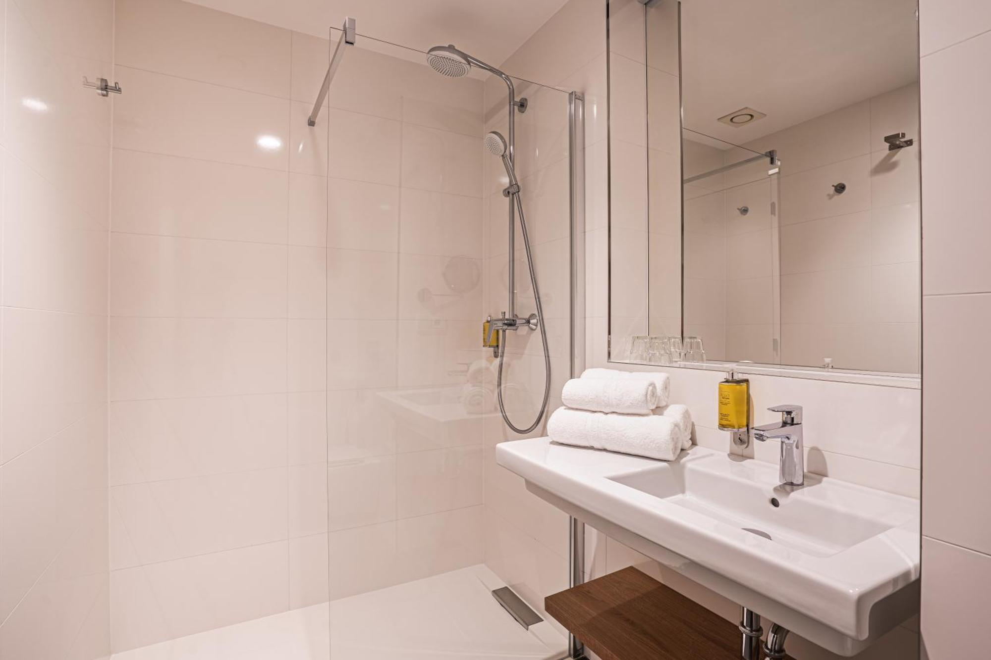 Ea Congress Hotel Aldis Hradec Kralove Phòng bức ảnh