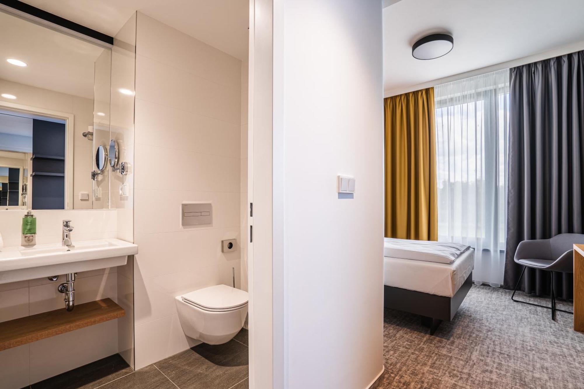 Ea Congress Hotel Aldis Hradec Kralove Phòng bức ảnh